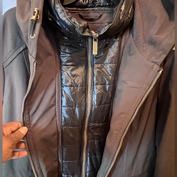 French Connection Hooded Inner Bib Softshell Jacket - Picture 13 of 17